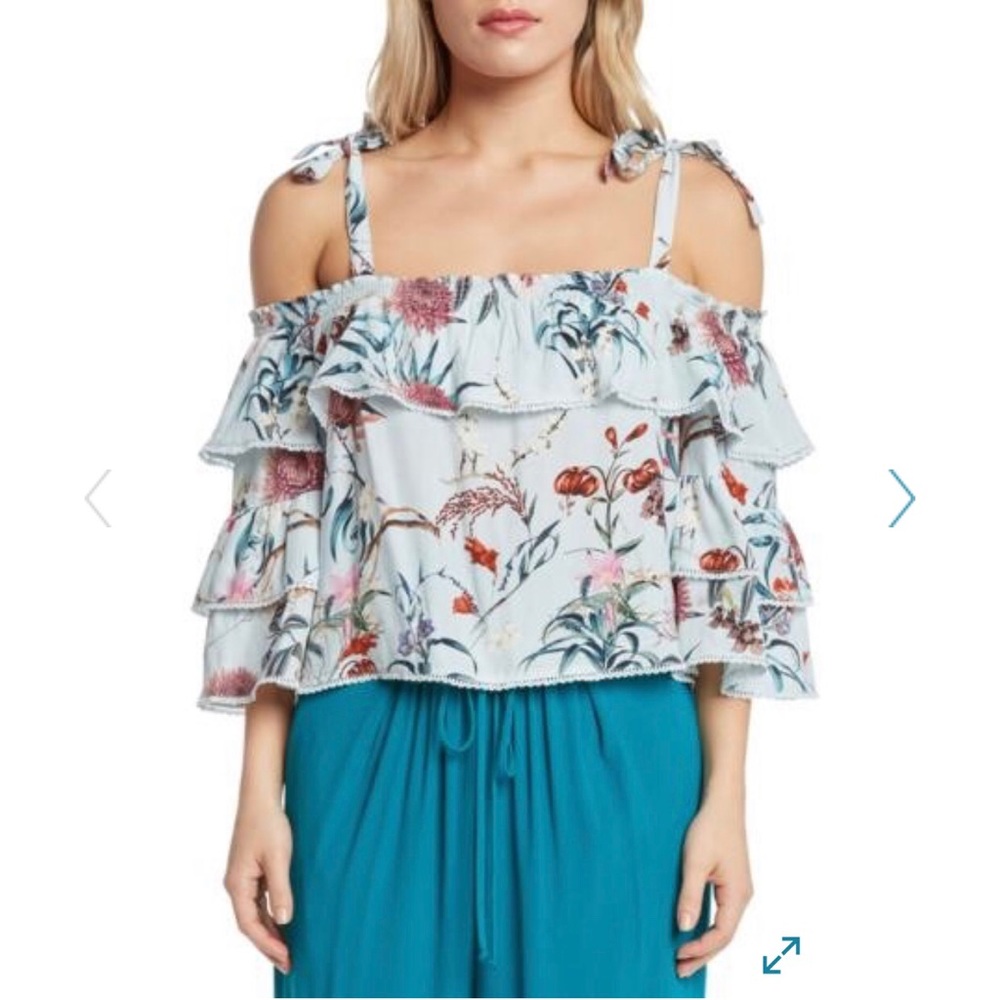 NWT Willow & Clay Blue Floral Ruffle Flowy Top Cold Shoulder S